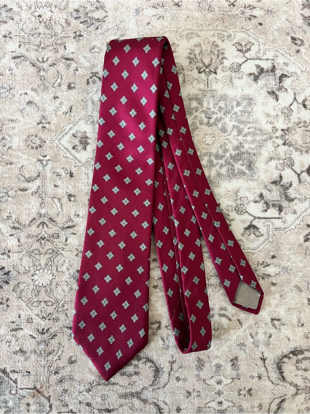 Dior Men's Burgundy Silk Tie with Silver Geometric Motif